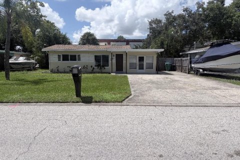 Casa en venta en Clearwater, Florida, 3 dormitorios, 133.78 m2 № 2309800 - foto 2