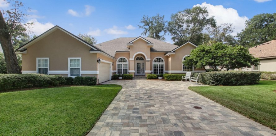 House in Fernandina Beach, Florida 4 bedrooms, 260.13 sq.m. № 771811