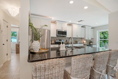 Villa ou maison à vendre à Sarasota, Floride: 3 chambres, 153.38 m2 № 2391149 - photo 28