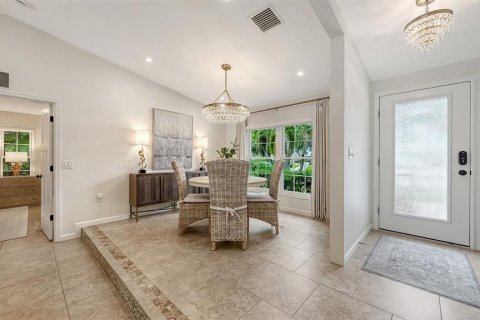 Villa ou maison à vendre à Sarasota, Floride: 3 chambres, 153.38 m2 № 2391149 - photo 15
