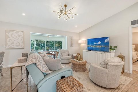 Villa ou maison à vendre à Sarasota, Floride: 3 chambres, 153.38 m2 № 2391149 - photo 18