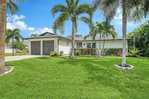 Villa ou maison à vendre à Sarasota, Floride: 3 chambres, 153.38 m2 № 2391149 - photo 6