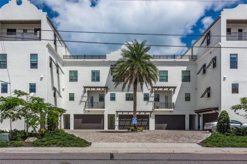 Touwnhouse à Clearwater, Floride 3 chambres, 236.99 m2 № 2358855