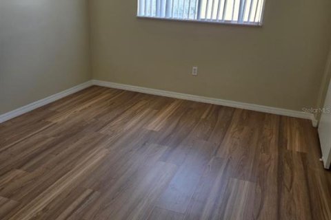 Copropriété à louer à Casselberry, Floride: 2 chambres, 93.37 m2 № 2129804 - photo 1