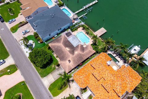 Casa en venta en Saint Petersburg, Florida, 3 dormitorios, 205.31 m2 № 1785258 - foto 18