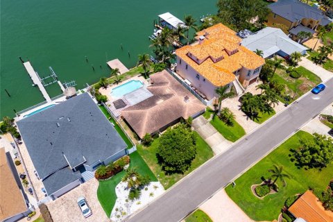 Casa en venta en Saint Petersburg, Florida, 3 dormitorios, 205.31 m2 № 1785258 - foto 11