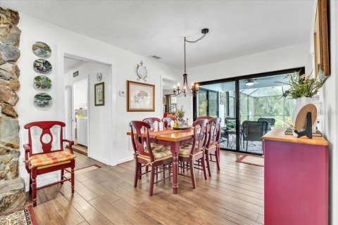House in Arcadia, Florida 3 bedrooms, 156.08 sq.m. № 2091734 - photo 8
