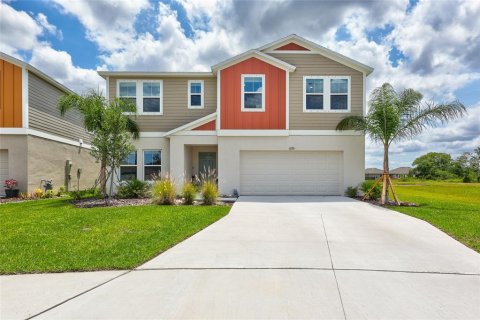 House in Parrish, Florida 6 bedrooms, 354.7 sq.m. № 1679509 - photo 2