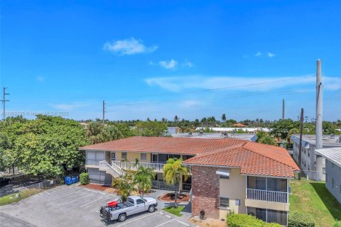 House in Fort Lauderdale, Florida 1 bedroom, 64.1 sq.m. № 1953537 - photo 29