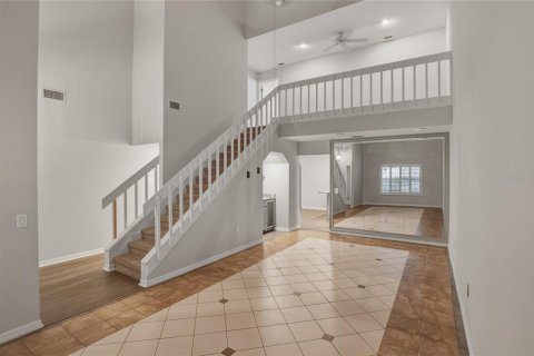 Condo in Lakeland, Florida, 4 bedrooms № 2386079 - photo 3