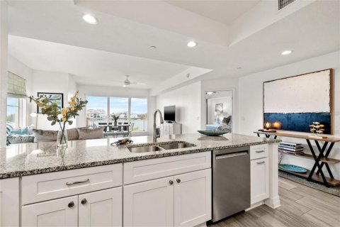 Condo in Clearwater, Florida, 3 bedrooms  № 1899716 - photo 20