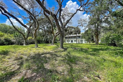 House in Tarpon Springs, Florida 5 bedrooms, 193.7 sq.m. № 2233557 - photo 24