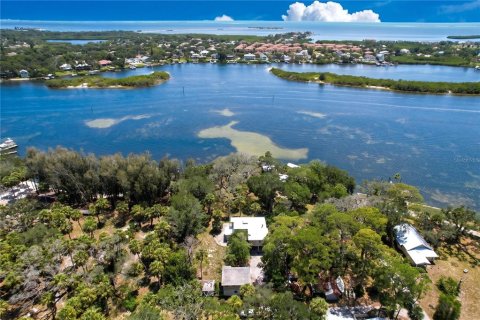 House in Tarpon Springs, Florida 5 bedrooms, 193.7 sq.m. № 2233557 - photo 16