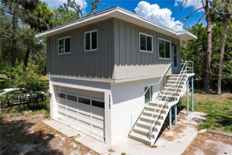 House in Tarpon Springs, Florida 5 bedrooms, 193.7 sq.m. № 2233557 - photo 10