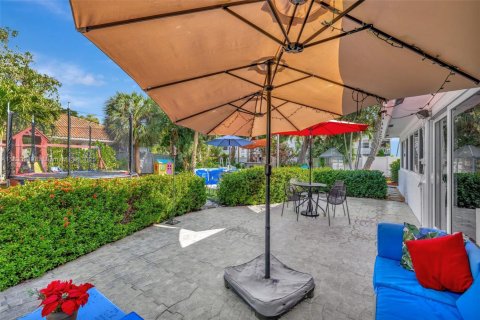 House in Fort Lauderdale, Florida 3 bedrooms, 182 sq.m. № 1814882 - photo 29