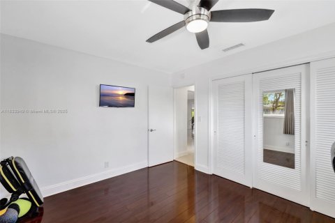House in Fort Lauderdale, Florida 3 bedrooms, 182 sq.m. № 1814882 - photo 22