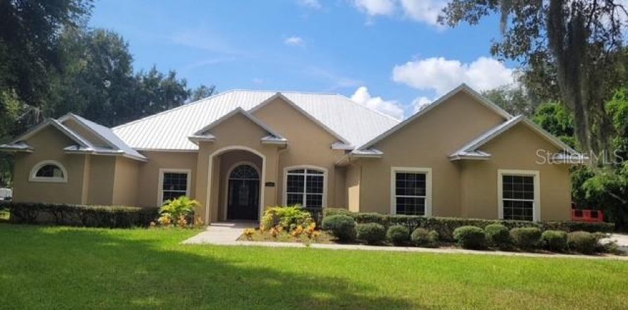 Casa en Groveland, Florida 3 dormitorios, 291.43 m2 № 1544122