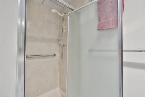 Купить кондоминиум в Сан-Сити-Центр, Флорида 8 комнат, 89.19м2, № 2103707 - фото 7