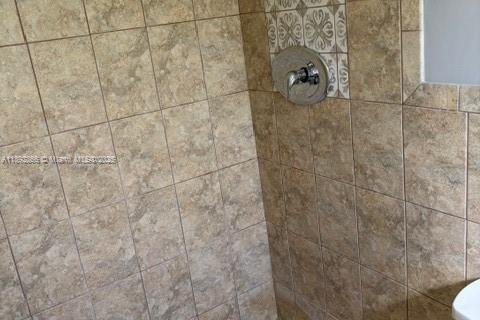 Appartement à louer à Hollywood, Floride: 164.44 m2 № 1946449 - photo 1