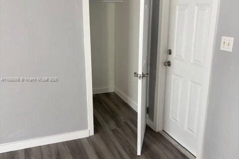 Appartement à louer à Hollywood, Floride: 164.44 m2 № 1946449 - photo 2