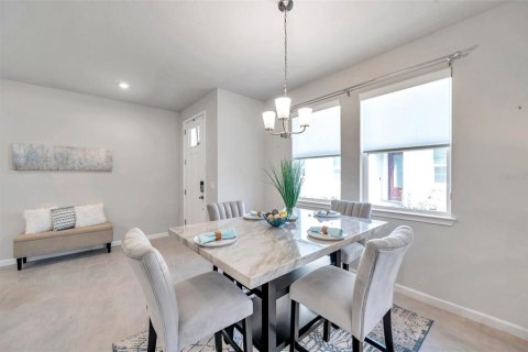 Casa en venta en Sun City Center, Florida, 3 dormitorios, 161.28 m2 № 1901975 - foto 13
