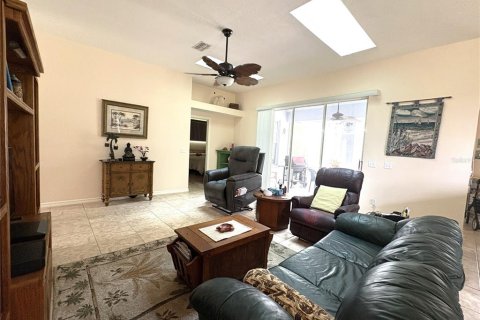 Casa en venta en Dunnellon, Florida, 3 dormitorios, 156.17 m2 № 1900939 - foto 5
