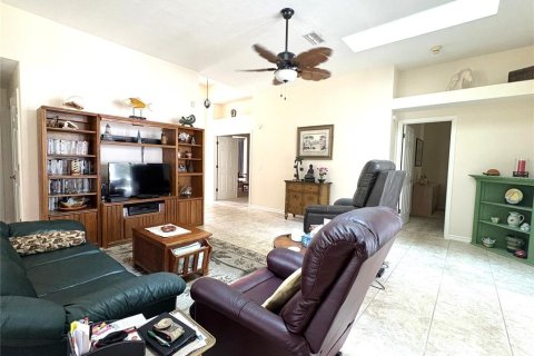 Casa en venta en Dunnellon, Florida, 3 dormitorios, 156.17 m2 № 1900939 - foto 6