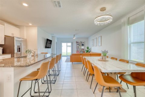 Casa en venta en Spring Hill, Florida, 5 dormitorios, 221.94 m2 № 1747035 - foto 5