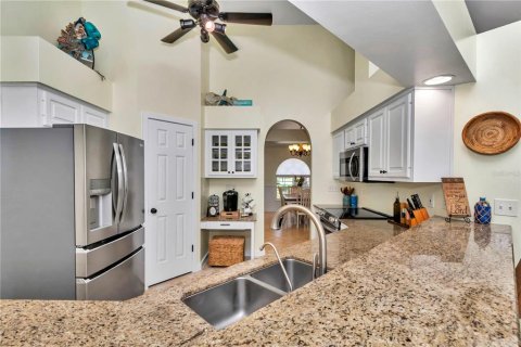 Casa en venta en Ocala, Florida, 4 dormitorios, 220.18 m2 № 1916981 - foto 23
