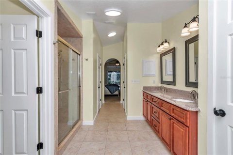 Casa en venta en Ocala, Florida, 4 dormitorios, 220.18 m2 № 1916981 - foto 16