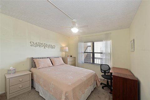 Condo in Bradenton, Florida, 2 bedrooms  № 1569405 - photo 26