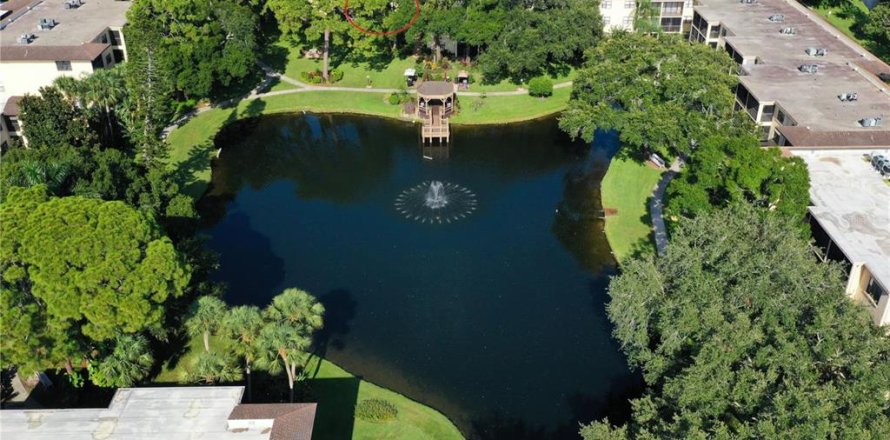 Condo in Bradenton, Florida, 2 bedrooms № 1569405