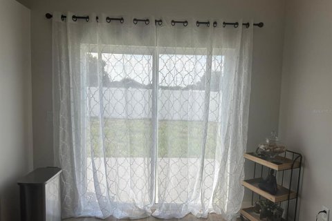 Villa ou maison à louer à Kissimmee, Floride: 4 chambres, 174.56 m2 № 2101564 - photo 10