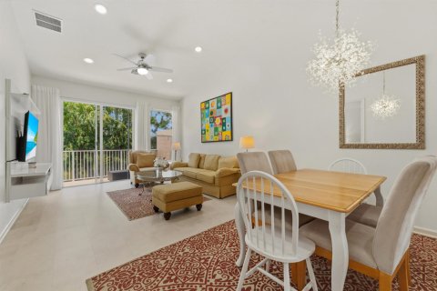 Townhouse in Port St. Lucie, Florida 3 bedrooms, 173.36 sq.m. № 2261147 - photo 13