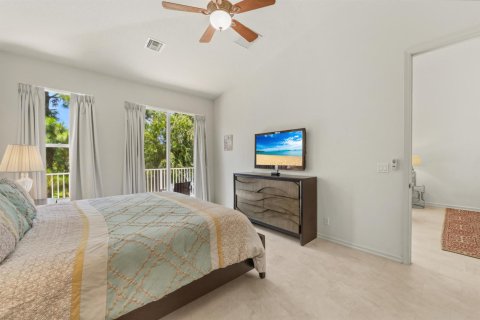 Townhouse in Port St. Lucie, Florida 3 bedrooms, 173.36 sq.m. № 2261147 - photo 23