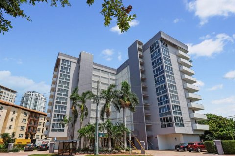 Condo in Saint Petersburg, Florida, 2 bedrooms  № 2420533