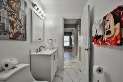House in Kissimmee, Florida 2 bedrooms, 96.43 sq.m. № 1721703 - photo 21