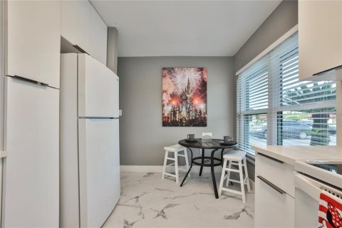 House in Kissimmee, Florida 2 bedrooms, 96.43 sq.m. № 1721703 - photo 8