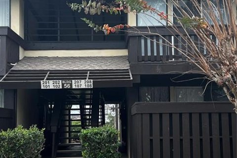 Купить кондоминиум в Палм-Кост, Флорида 3 комнаты, 91.6м2, № 1525993 - фото 1
