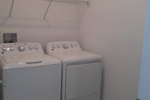 Condo in Davenport, Florida, 3 bedrooms  № 1902728 - photo 17