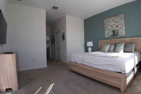 Condo in Davenport, Florida, 3 bedrooms  № 1902728 - photo 7