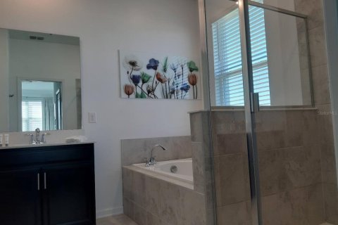 Condo in Davenport, Florida, 3 bedrooms  № 1902728 - photo 9