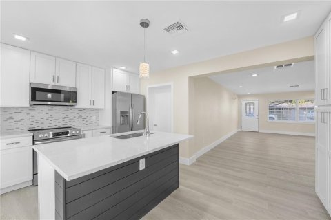 Casa en venta en Winter Park, Florida, 3 dormitorios, 198.25 m2 № 1519203 - foto 7