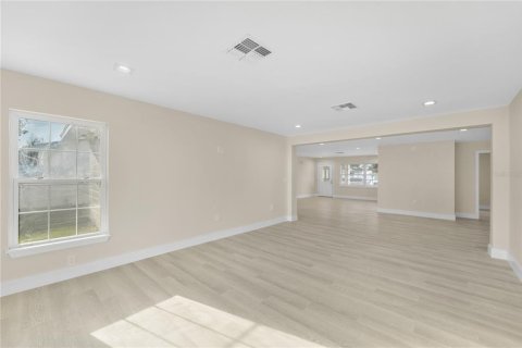 Casa en venta en Winter Park, Florida, 3 dormitorios, 198.25 m2 № 1519203 - foto 15