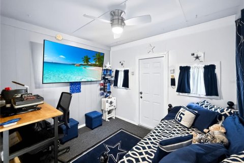 House in Brandon, Florida 3 bedrooms, 139.26 sq.m. № 2428751 - photo 10