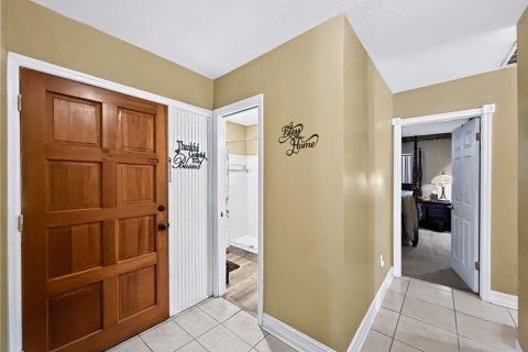 House in Brandon, Florida 3 bedrooms, 139.26 sq.m. № 2428751 - photo 5