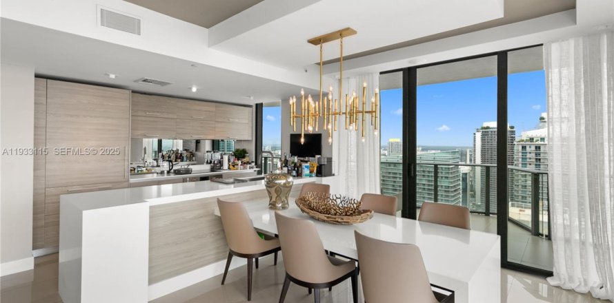 Condo à Miami, Floride, 2 chambres  № 1991983