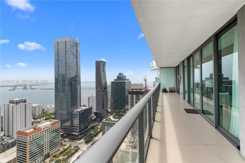 Copropriété à louer à Miami, Floride: 2 chambres, 118.82 m2 № 1991983 - photo 14