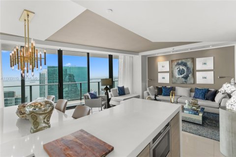 Copropriété à louer à Miami, Floride: 2 chambres, 118.82 m2 № 1991983 - photo 4