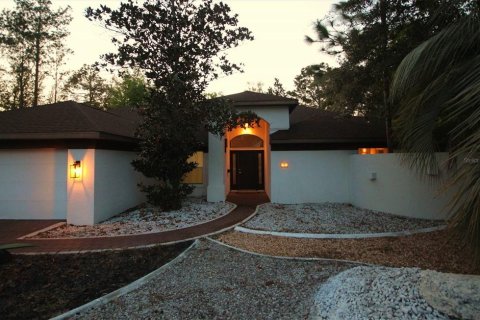 House in Homosassa, Florida 2 bedrooms, 166.76 sq.m. № 2116090 - photo 30